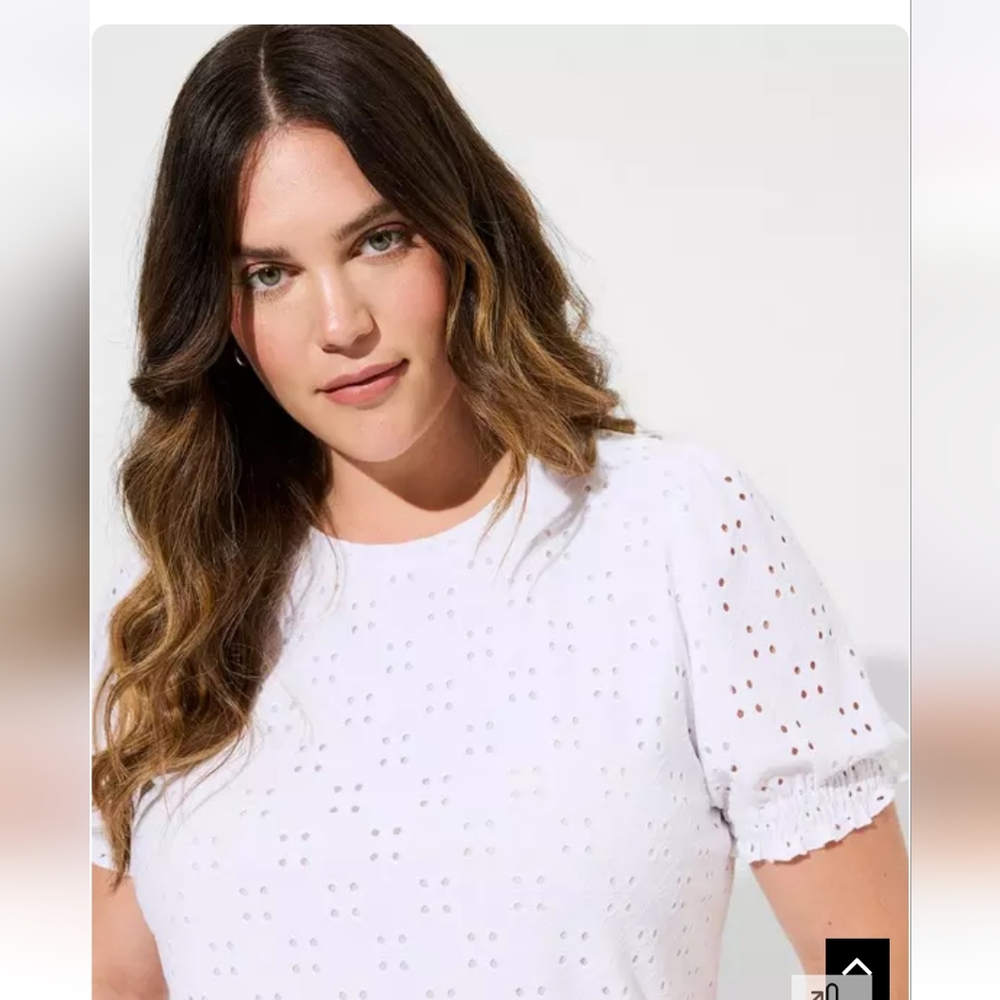 Torrid Eyelet Puff Sleeve Tee